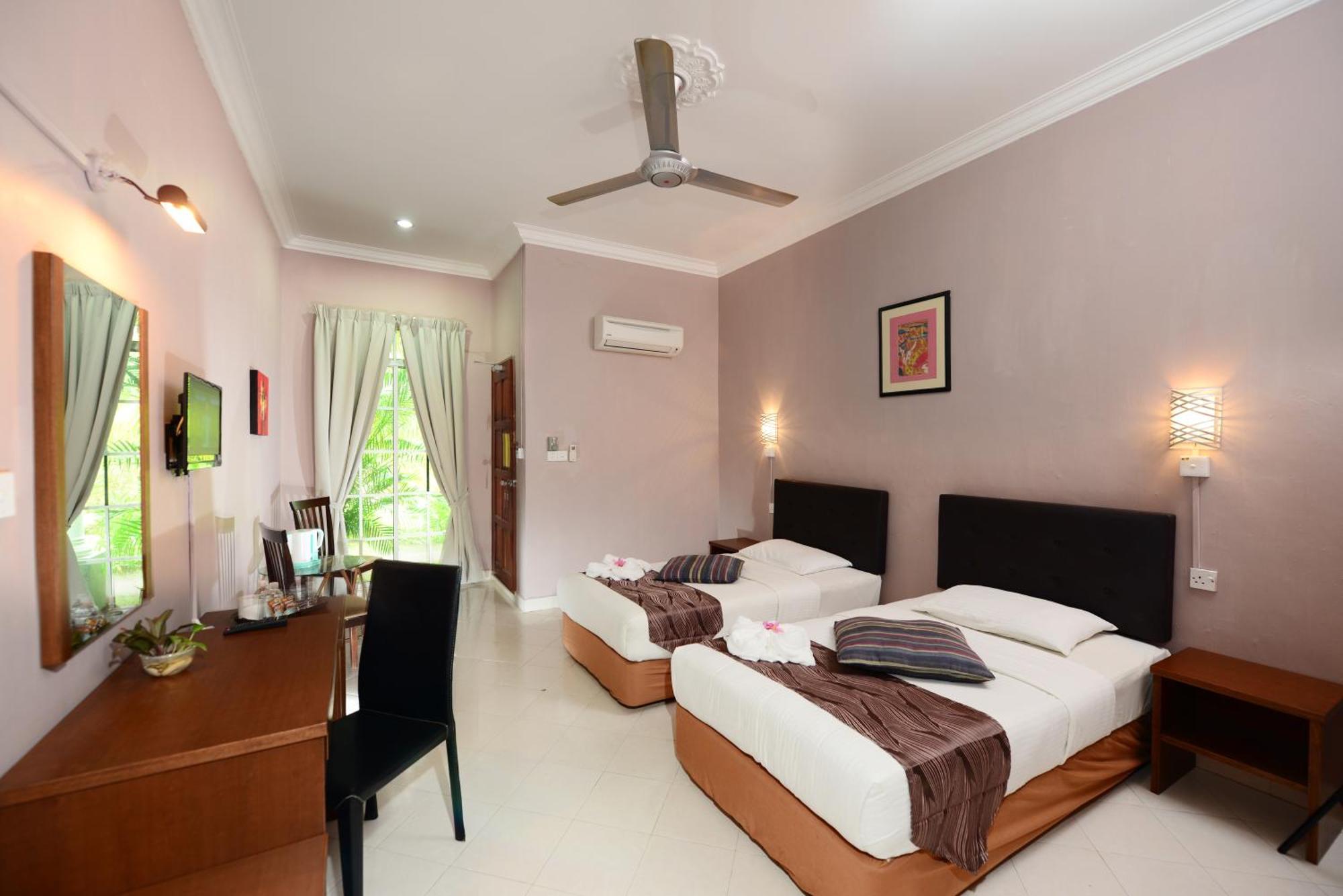 White Lodge Pantai Cenang  Exterior foto