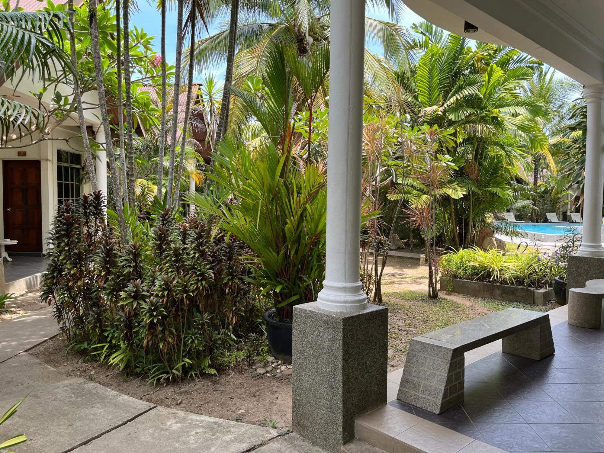 White Lodge Pantai Cenang  Exterior foto