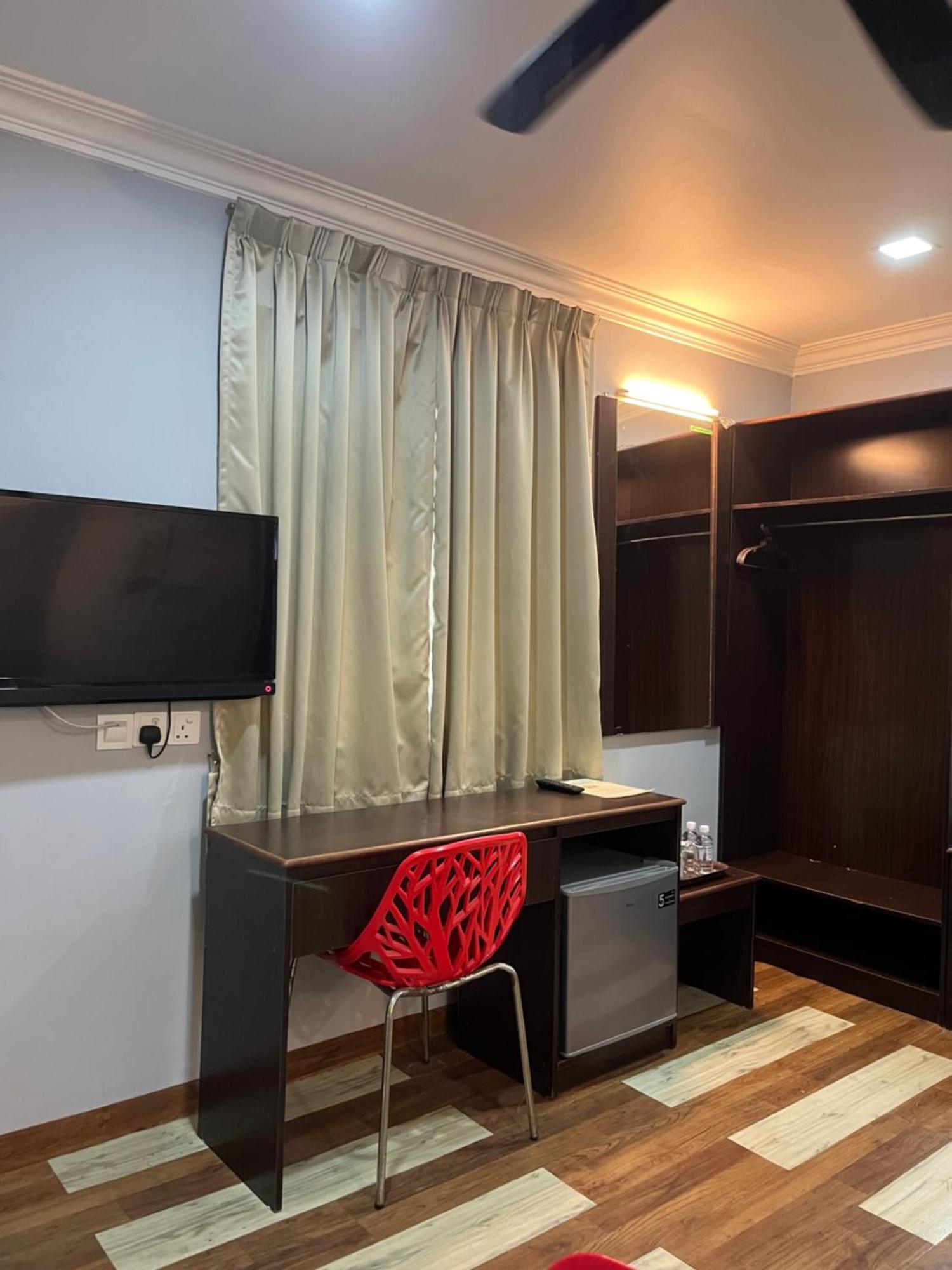 White Lodge Pantai Cenang  Exterior foto