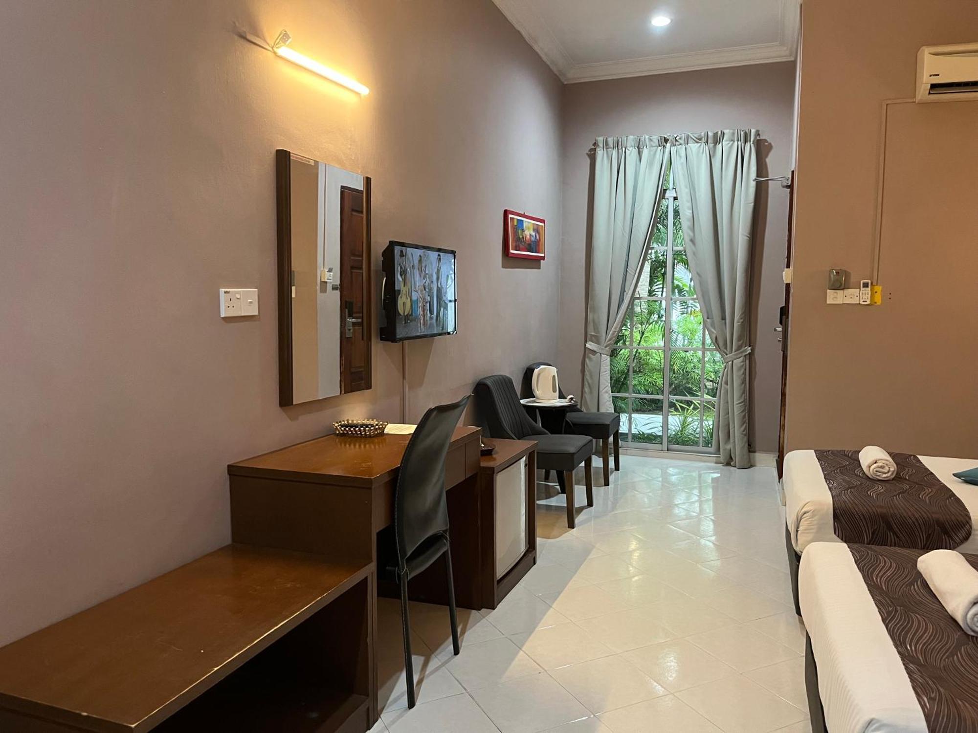 White Lodge Pantai Cenang  Exterior foto